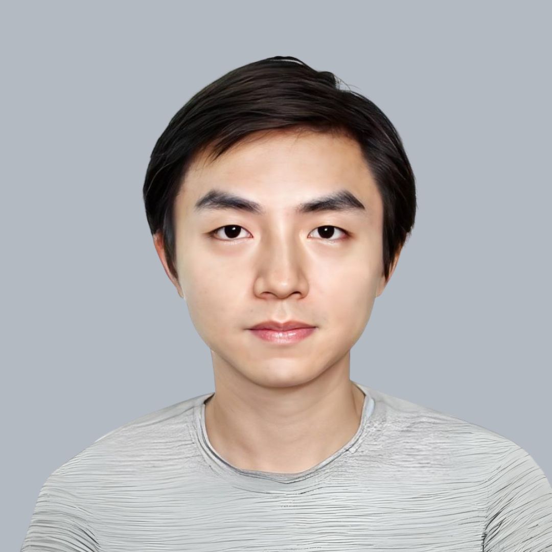 Qizhe Xie